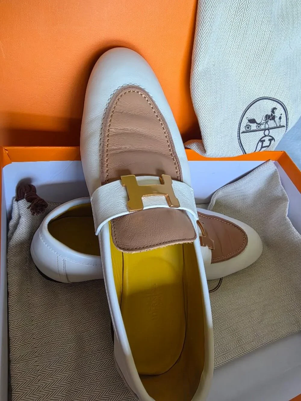 HERMÈS PARIS LEATHER LOAFERS with Gold H Hardware- size 39 pre-owned